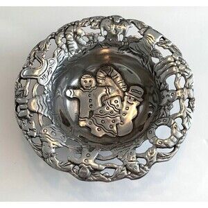 VTG Pewter Christmas Holiday Serving Bowl Footed 8.5" Gingerbread Snowman